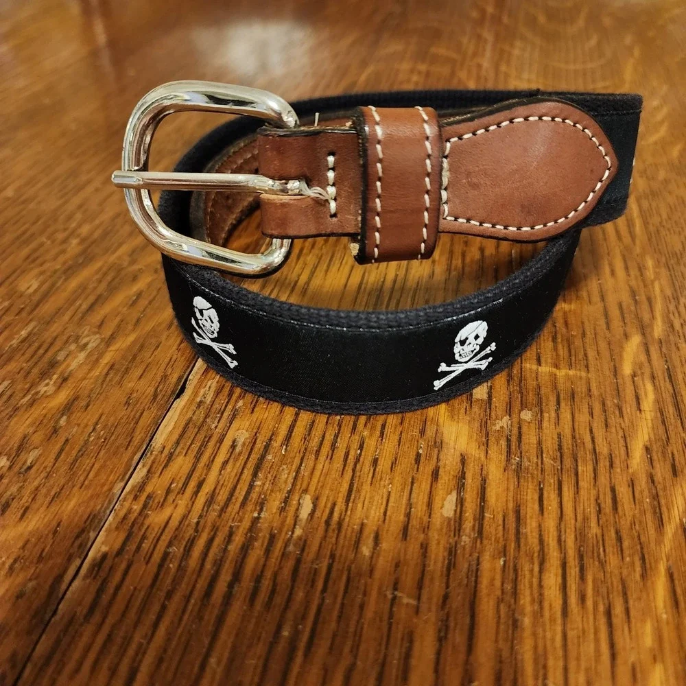 Leather Boys Black Belt‎ 24 Pirate Skull & Crossbones Preppy